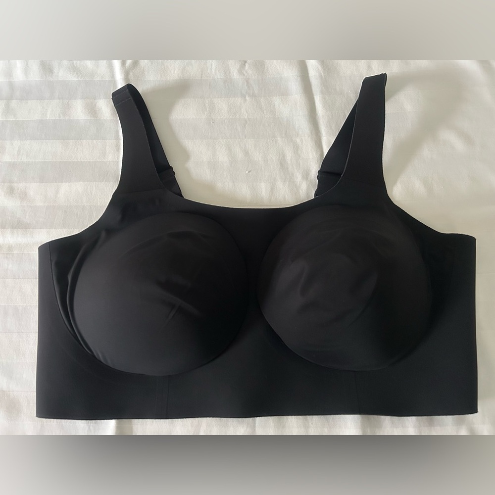 Evelyn Bobbie Structured Scoop Bra XL EUC
